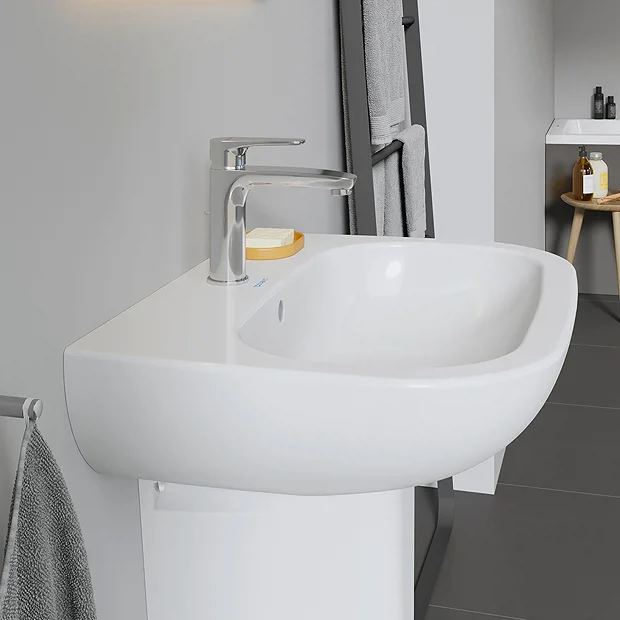 Duravit D-Code 1TH Basin + Full Pedestal 3 Duravit D-Code 1TH Basin + Full Pedestal