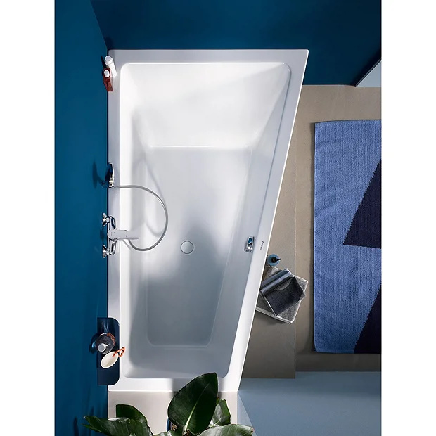 Duravit No.1 Trapezoidal Bath + Support Feet (Right Hand) 7 Duravit No.1 Trapezoidal Bath + Support Feet (Right Hand) - Image 5