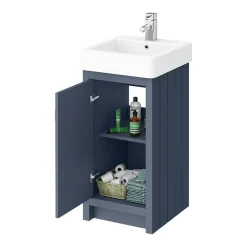 Chatsworth Traditional Blue Cloakroom Suite (Vanity Unit + Close Coupled Toilet) -Croydex shop cblcs425 d2