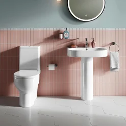 Britton Bathrooms Trim Close Coupled Toilet + Soft Close Seat