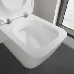 Villeroy & Boch Villeroy And Boch Venticello DirectFlush Rimless BTW Close Coupled Toilet (Side/Rear Entry Water Inlet) + Soft Close Seat -Croydex shop vbvobiccr d4 1