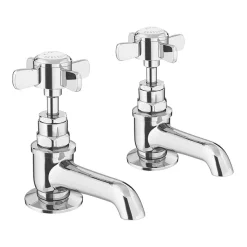 Victorian Plumbing Winchester 2TH Traditional Bathroom Suite (incl. Basin Taps + Luxury Cistern Lever) -Croydex shop win5pc2th d4